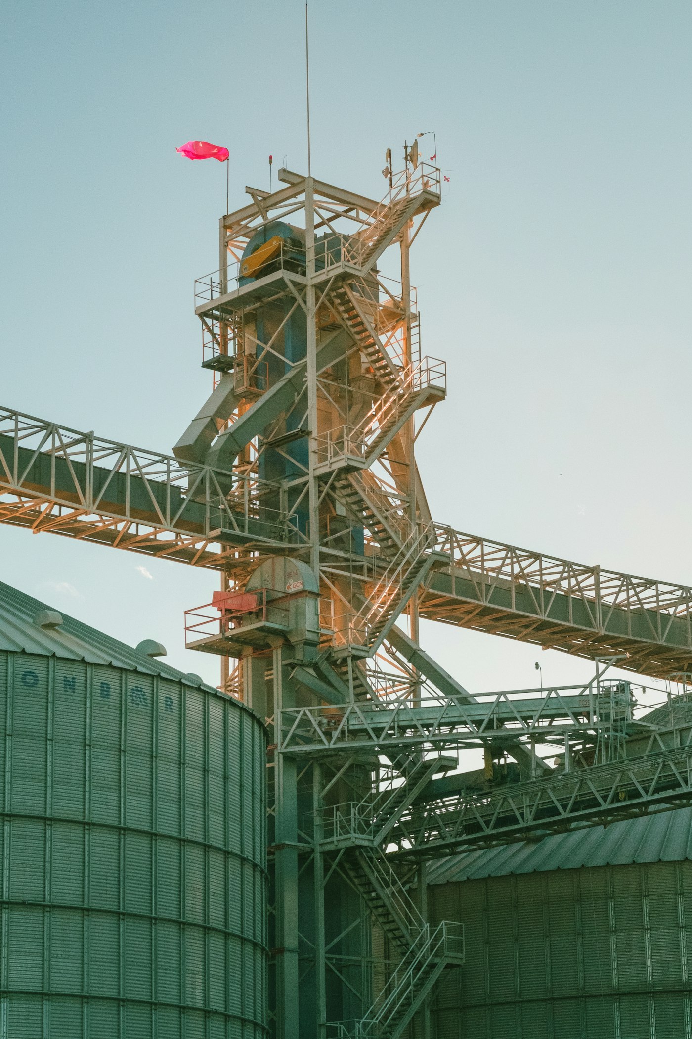 Silos céréaliers — coopérative agricole